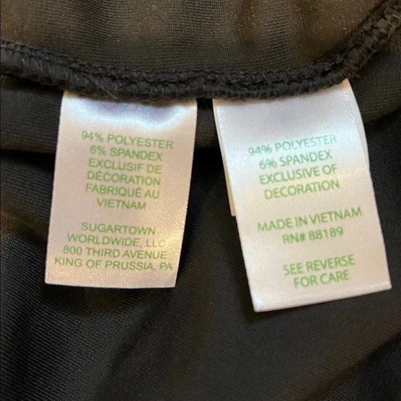 Lilly Pulitzer Blythe Velour Pullover in Onyx Black Long Sleeve Size Small - Picture 8 of 8